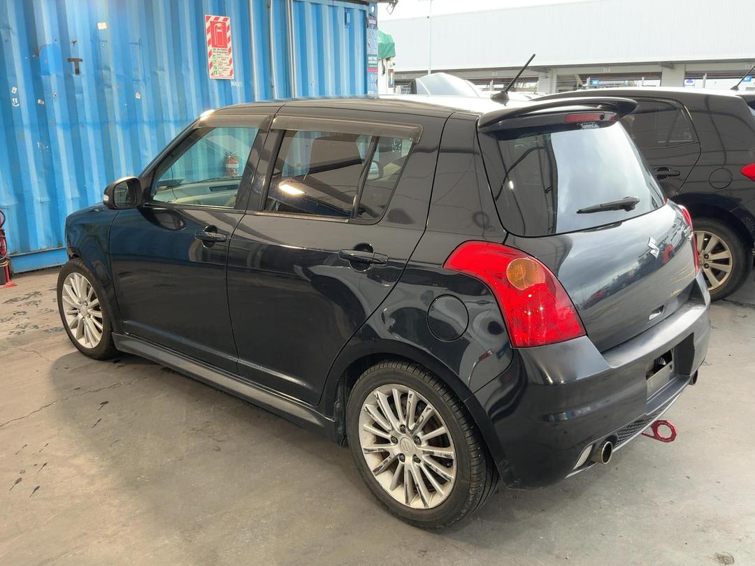 Photo '9' of Suzuki Swift Photo '9' of Suzuki Swift