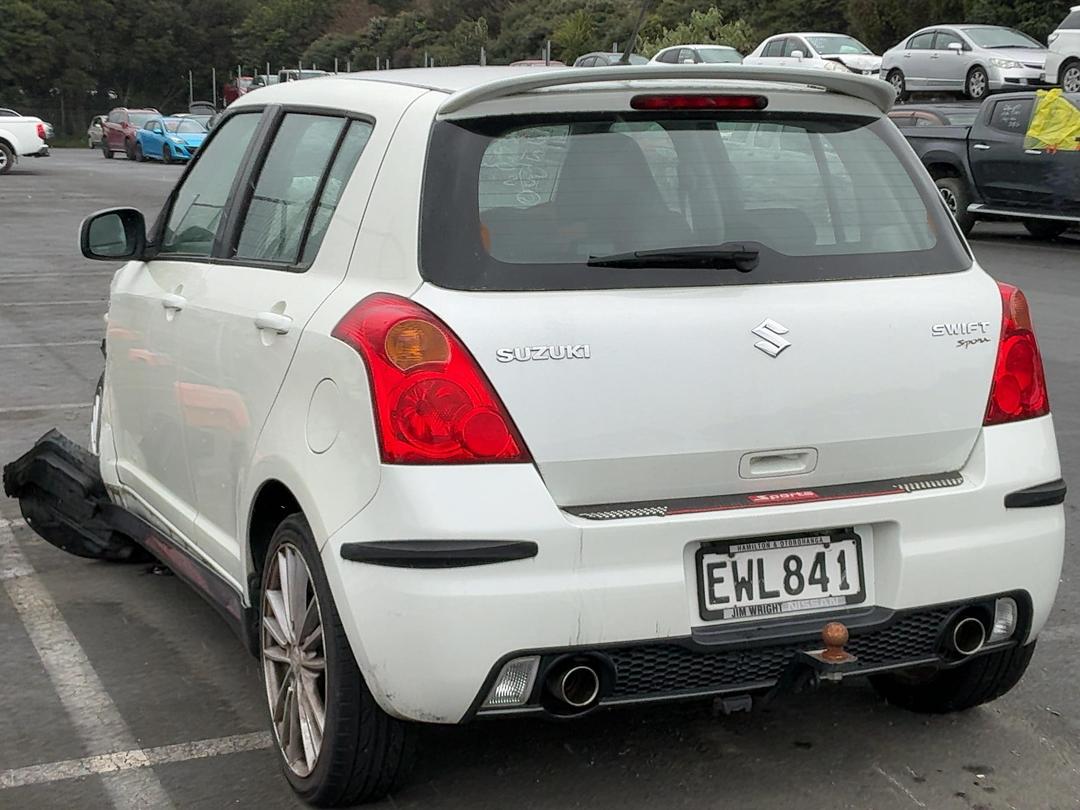 Photo '4' of Suzuki Swift RS416G Sport Photo '4' of Suzuki Swift RS416G Sport