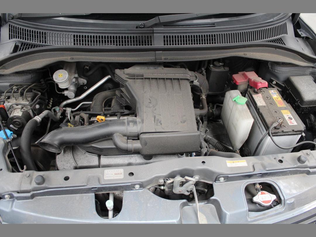 Photo '15' of Suzuki Swift
