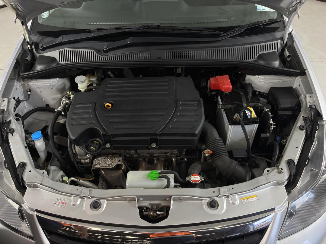 Photo '13' of Suzuki SX4