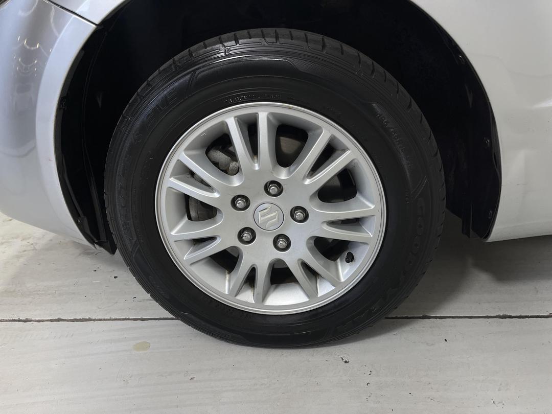 Photo '10' of Suzuki SX4