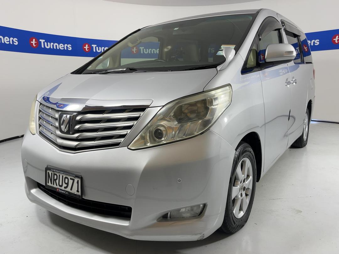 Photo '4' of Toyota Alphard