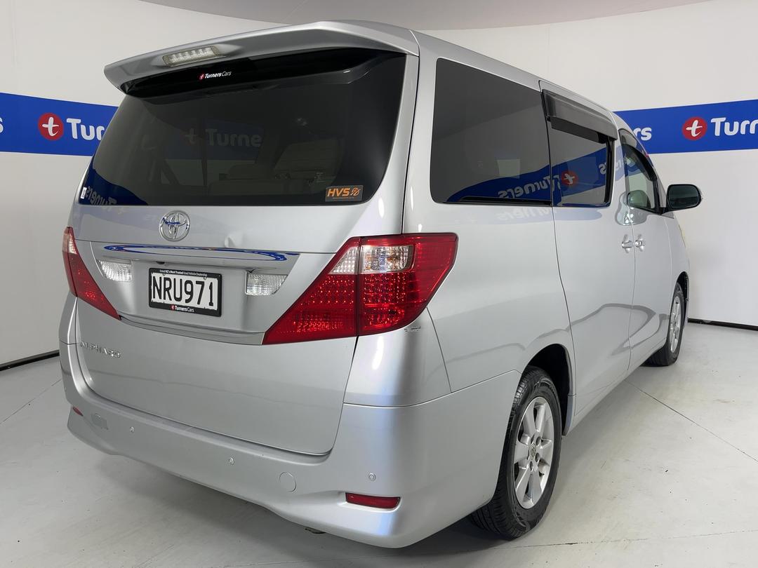 Photo '7' of Toyota Alphard