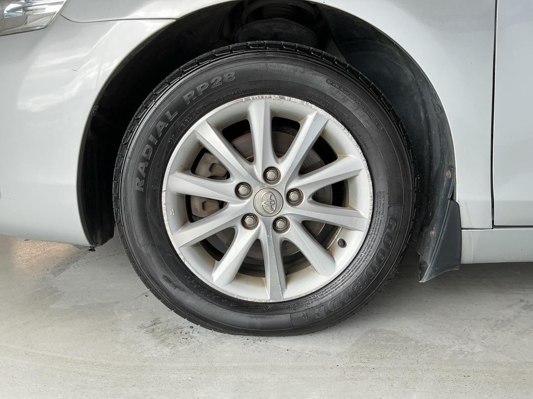 Photo '10' of Toyota Aurion