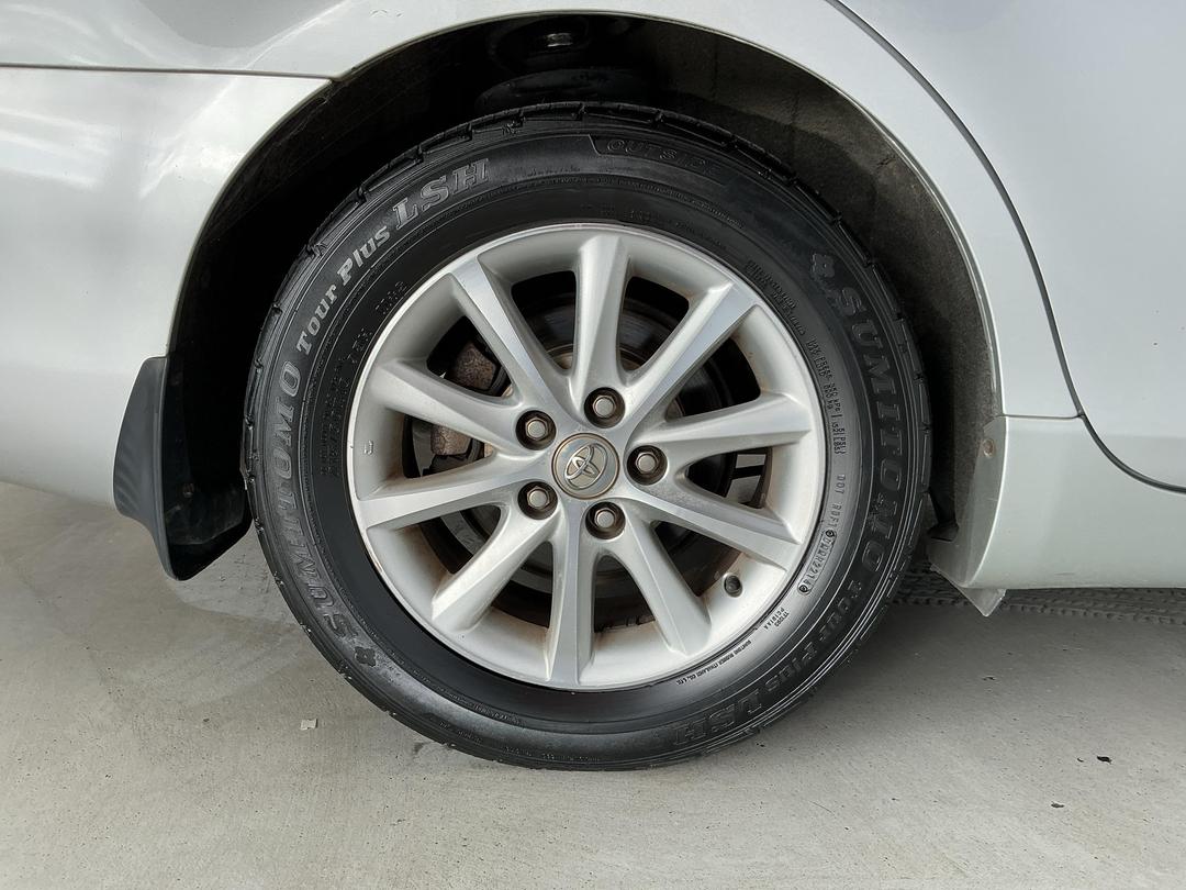 Photo '12' of Toyota Aurion