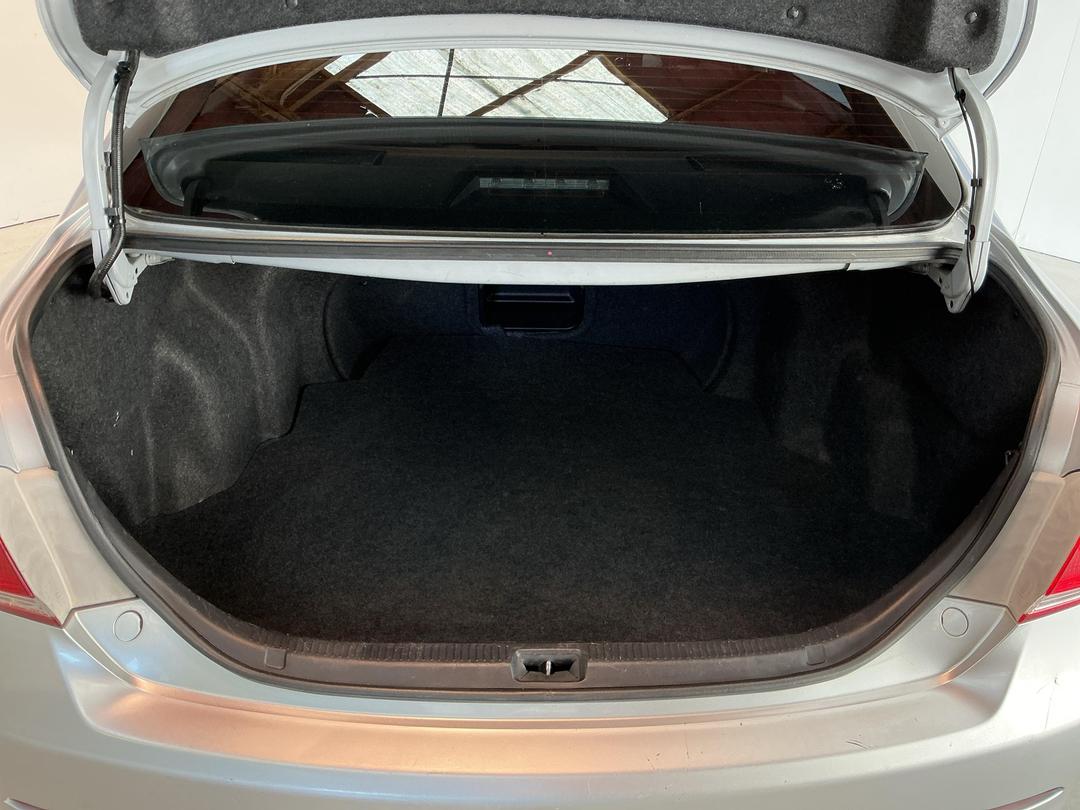 Photo '14' of Toyota Aurion