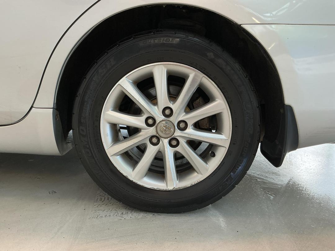 Photo '11' of Toyota Aurion