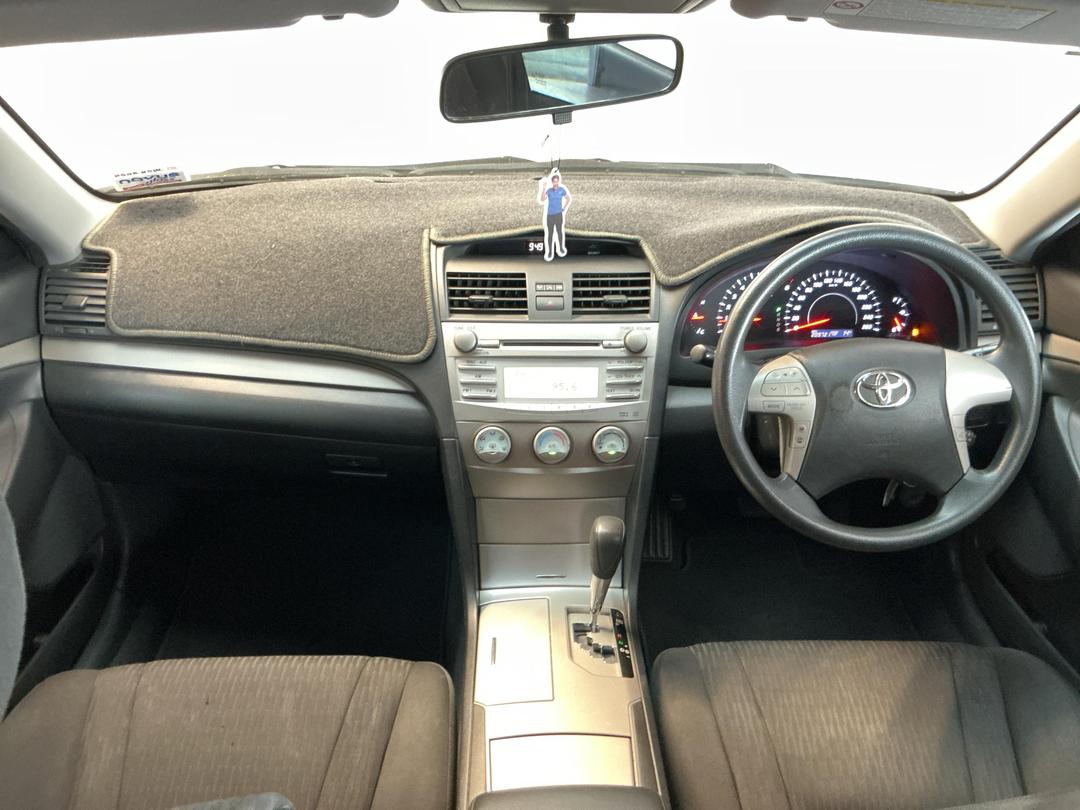 Photo '17' of Toyota Aurion