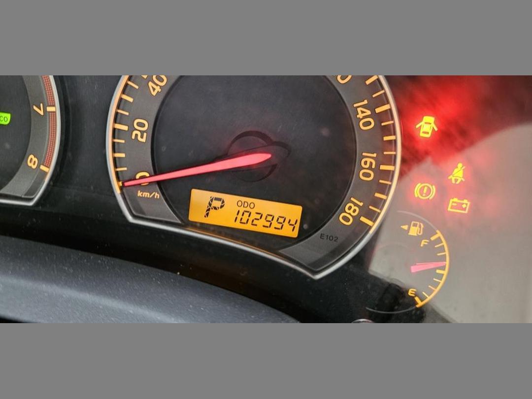 Photo '6' of Toyota Auris