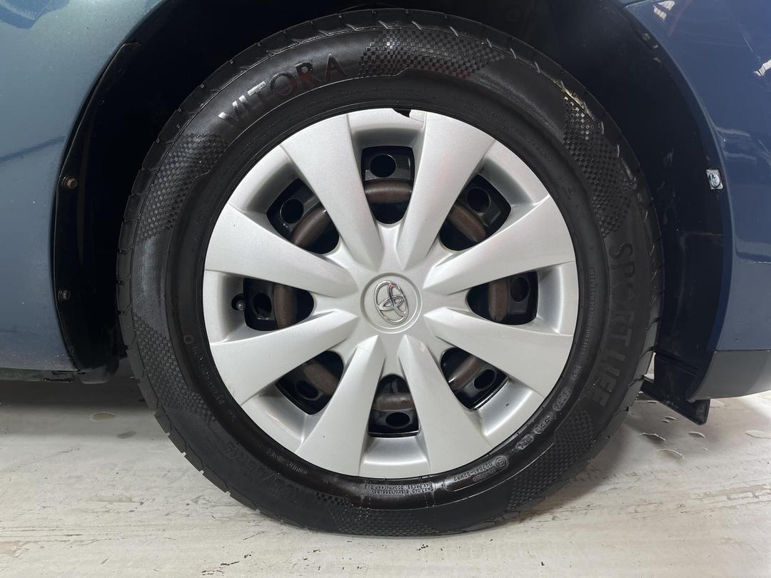 Photo '9' of Toyota Auris