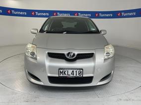 Photo '2' of Toyota Auris