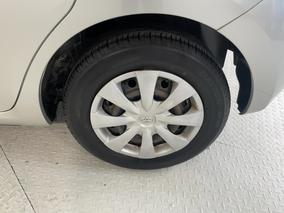 Photo '11' of Toyota Auris