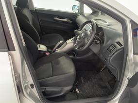 Photo '16' of Toyota Auris