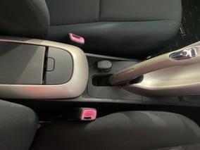 Photo '30' of Toyota Auris