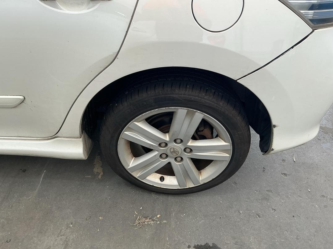 Photo '19' of Toyota Blade