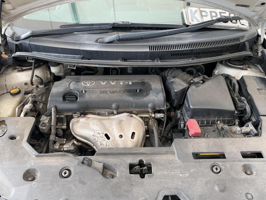 Photo '17' of Toyota Blade