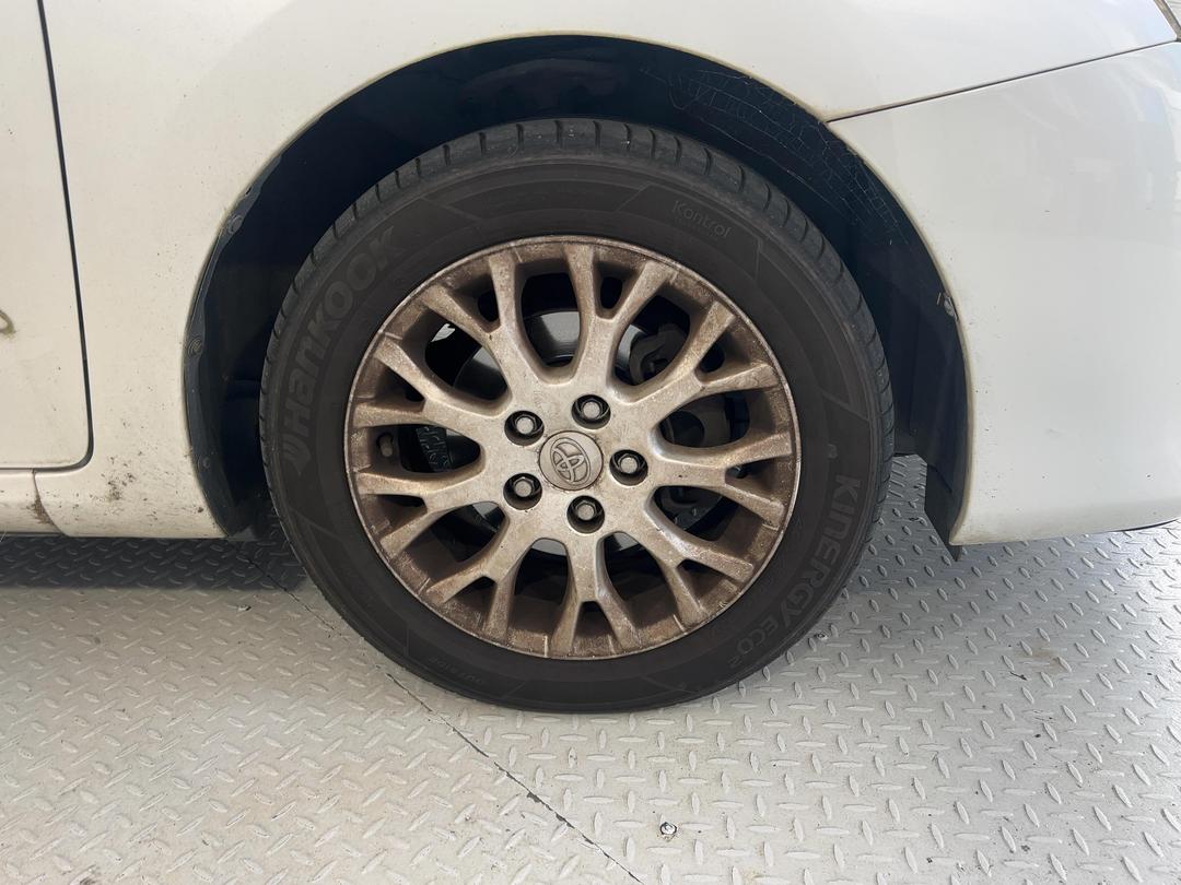 Photo '9' of Toyota Blade