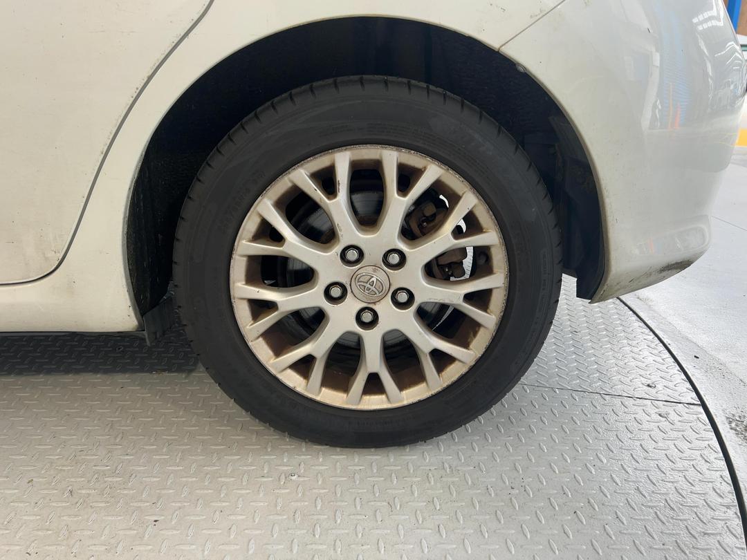 Photo '11' of Toyota Blade