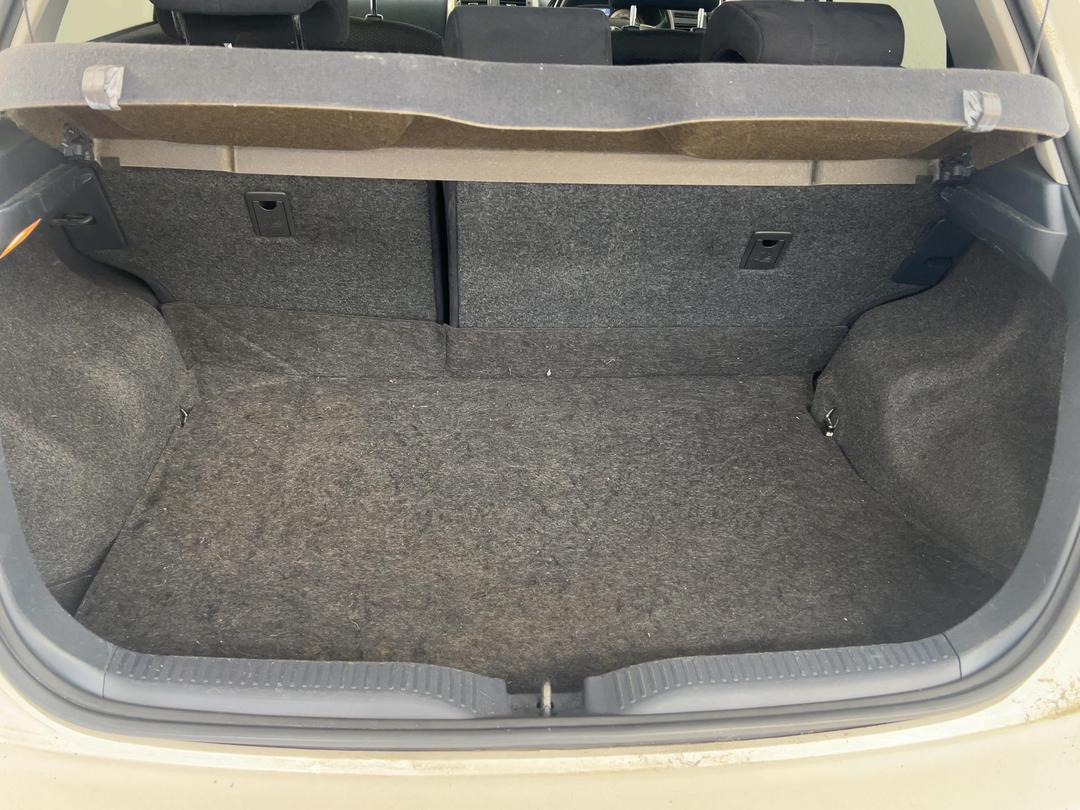 Photo '14' of Toyota Blade