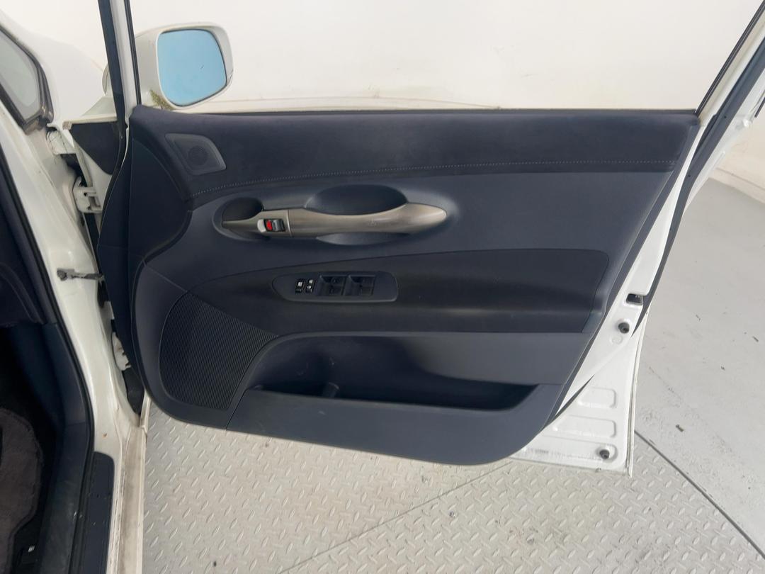 Photo '15' of Toyota Blade