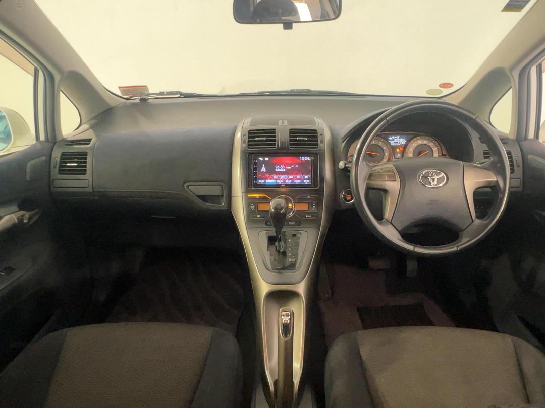 Photo '17' of Toyota Blade