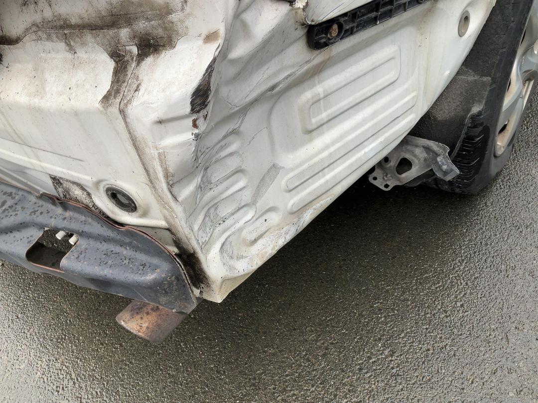 Photo '7' of Toyota Camry GL