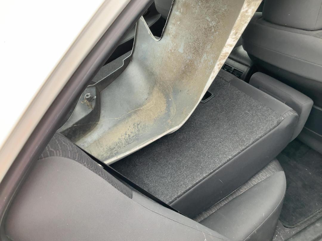 Photo '12' of Toyota Camry GL