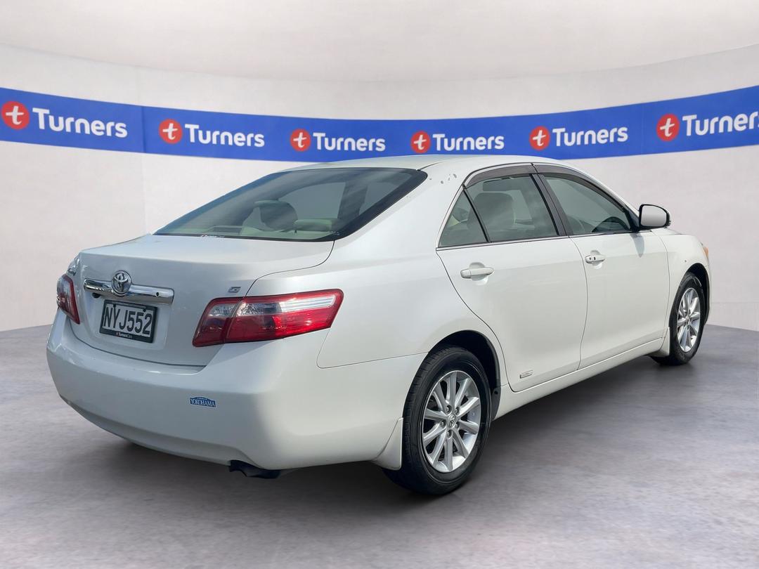 Photo '7' of Toyota Camry