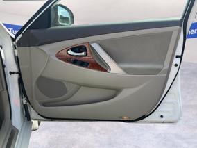 Photo '15' of Toyota Camry
