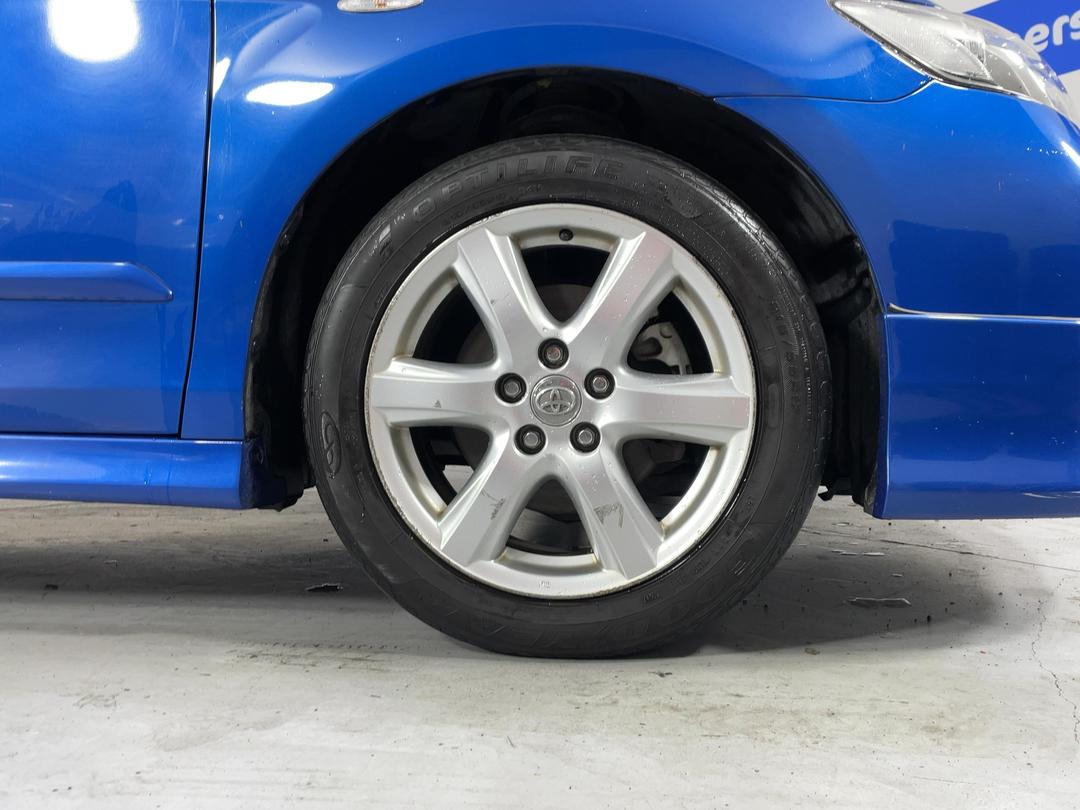 Photo '9' of Toyota Camry