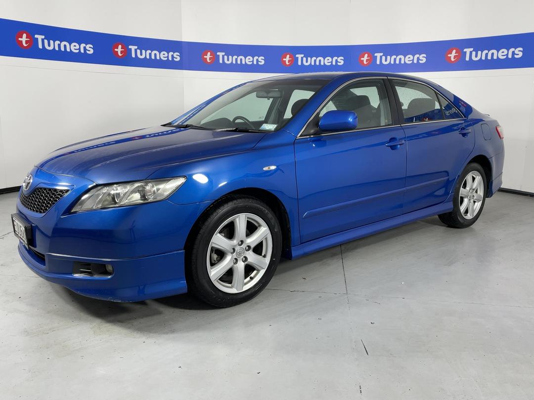 Photo '4' of Toyota Camry
