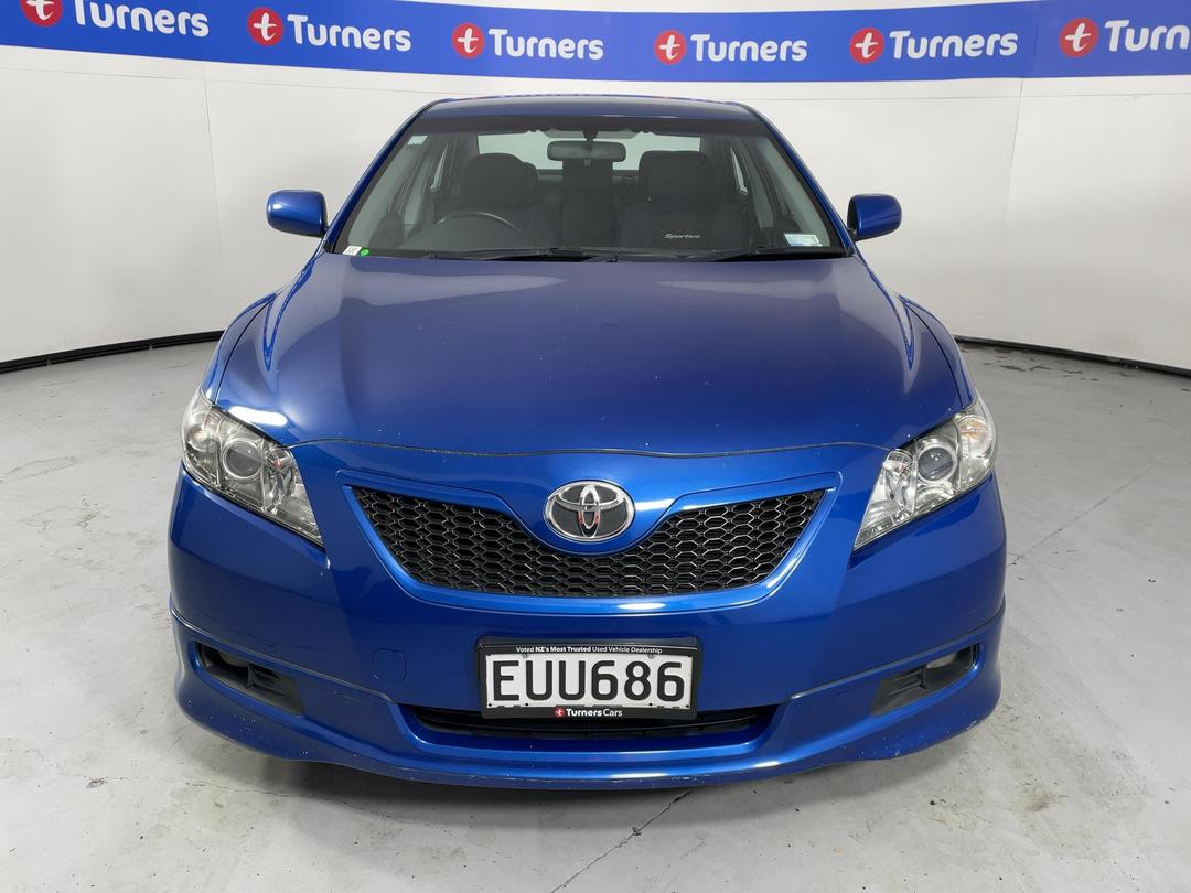 Photo '2' of Toyota Camry