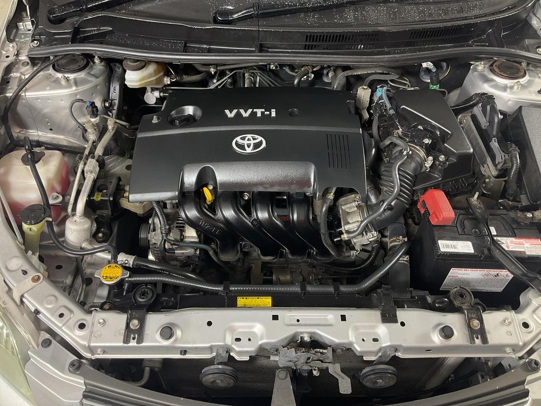 Photo '13' of Toyota Corolla