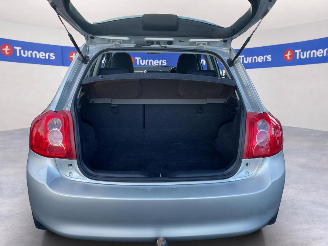 Photo '14' of Toyota Corolla