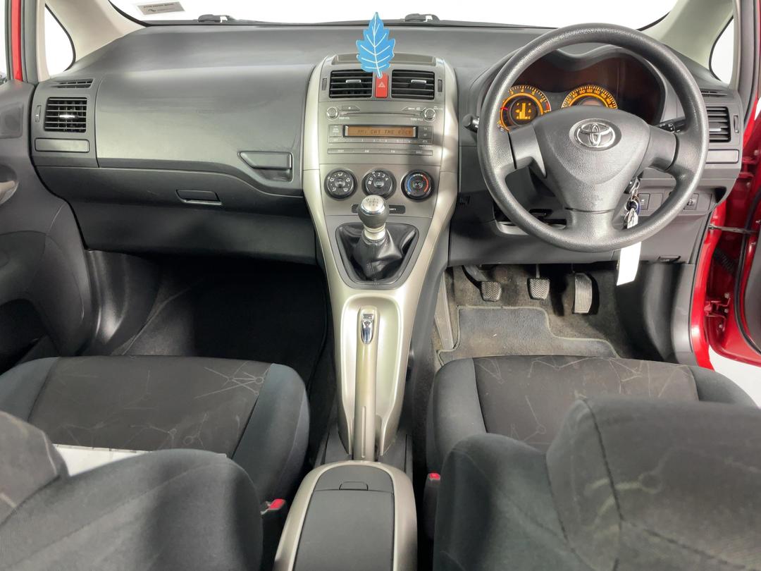 Photo '17' of Toyota Corolla