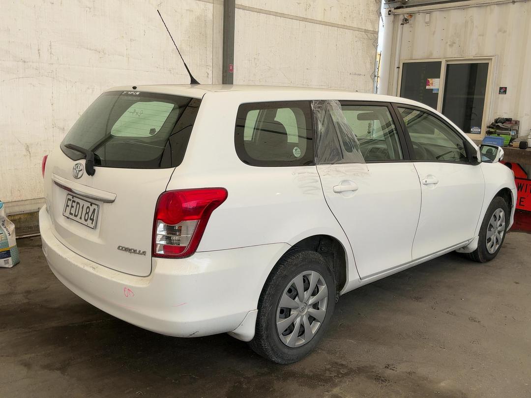 Photo '3' of Toyota Corolla GX Photo '3' of Toyota Corolla GX