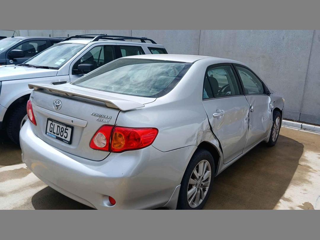 Photo '4' of Toyota Corolla GLX 4 Photo '4' of Toyota Corolla GLX 4