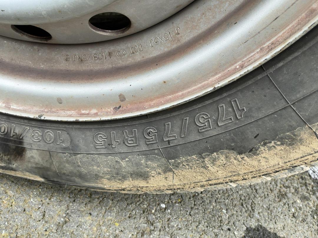 Photo '13' of Toyota Dyna Flat Deck