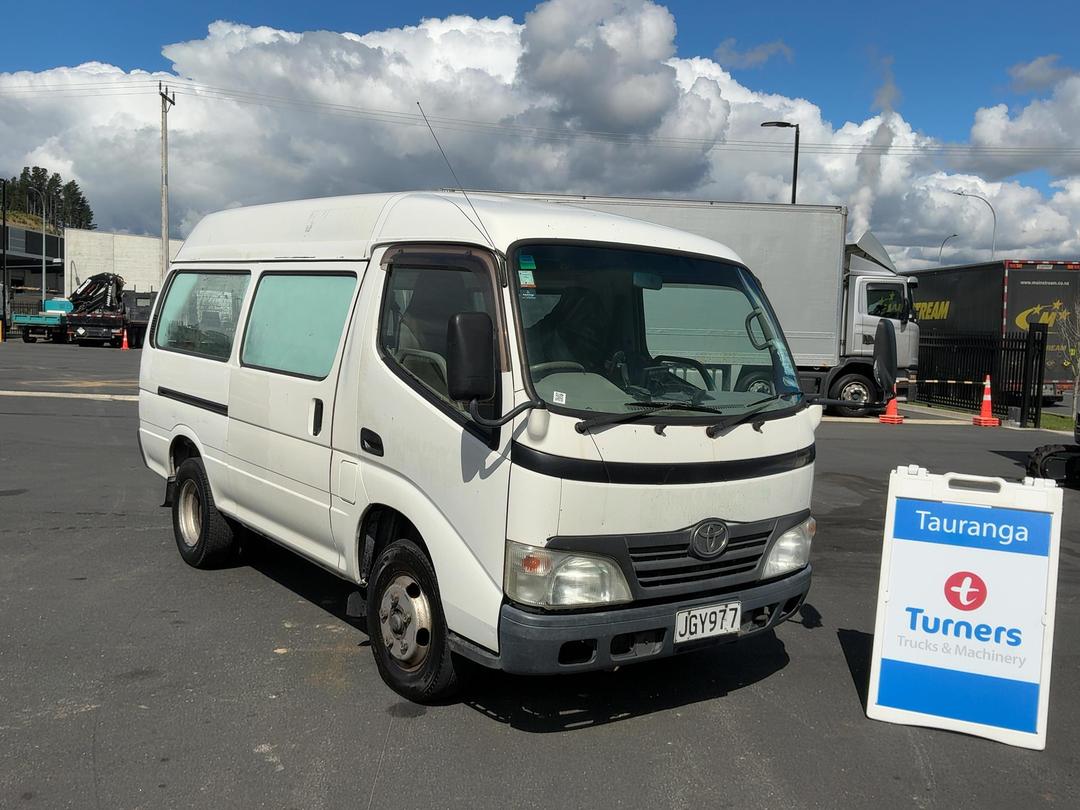 Photo '1' of Toyota Dyna (Toyoace) Route Van Van