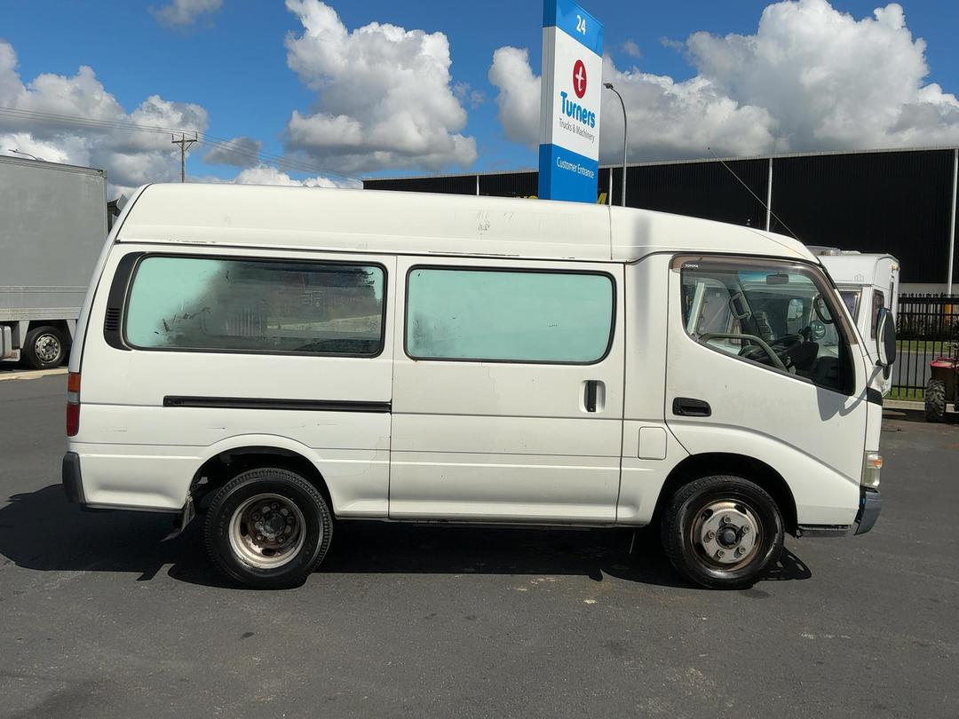 Photo '3' of Toyota Dyna (Toyoace) Route Van Van
