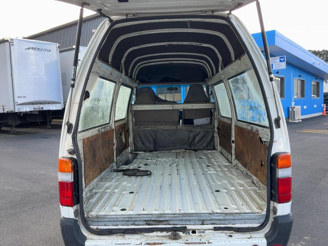 Photo '15' of Toyota Dyna (Toyoace) Route Van Van