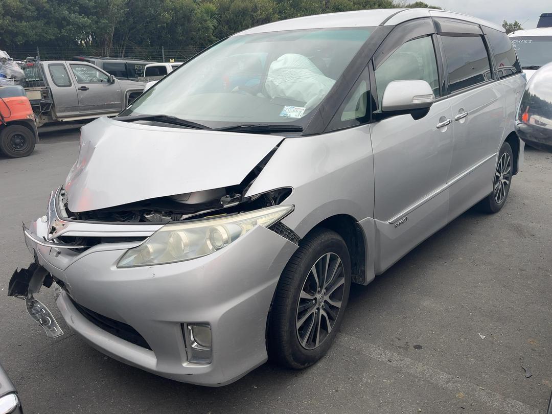 Photo '2' of Toyota Estima Photo '2' of Toyota Estima