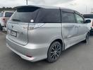 Thumbnail '4' of Toyota Estima