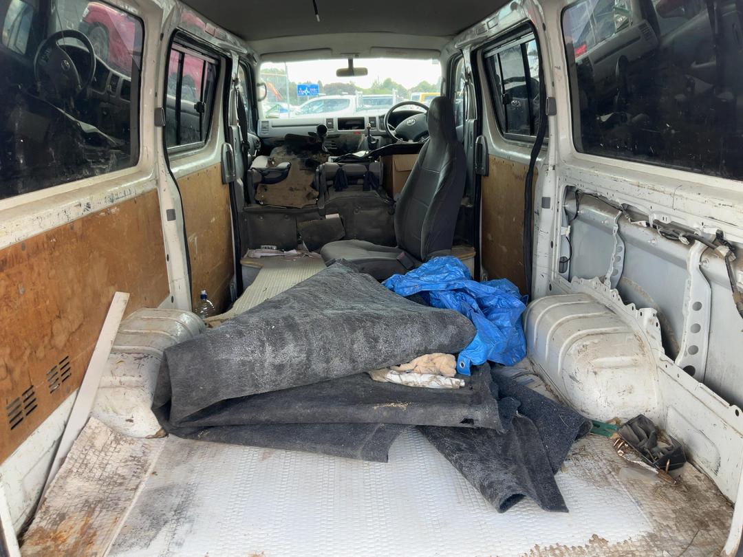 Photo '7' of Toyota Hiace