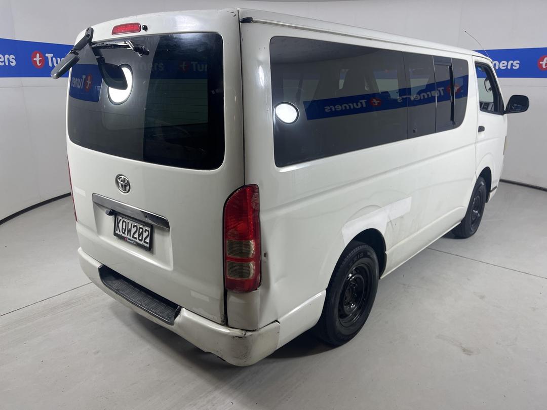 Photo '7' of Toyota Hiace