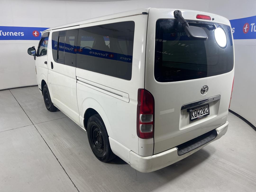 Photo '5' of Toyota Hiace