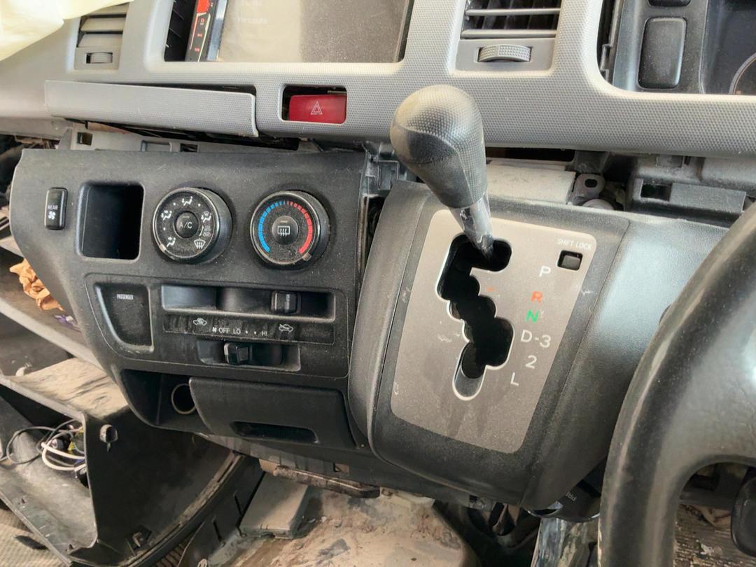 Photo '14' of Toyota Hiace Regius ACE Photo '14' of Toyota Hiace Regius ACE