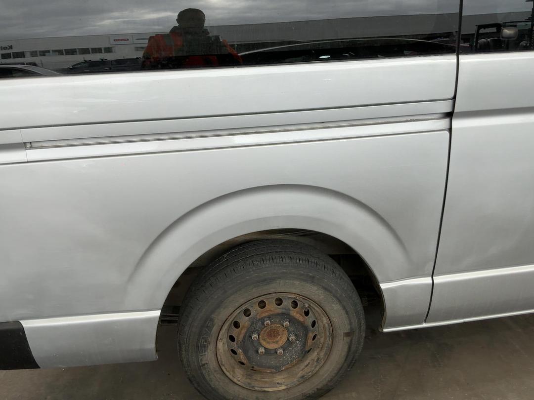 Photo '19' of Toyota Hiace