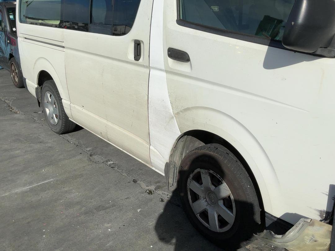 Photo '2' of Toyota Hiace Photo '2' of Toyota Hiace
