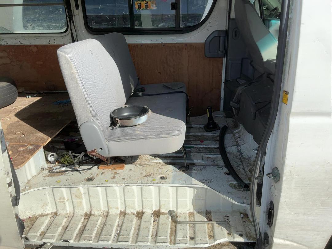 Photo '18' of Toyota Hiace Photo '18' of Toyota Hiace